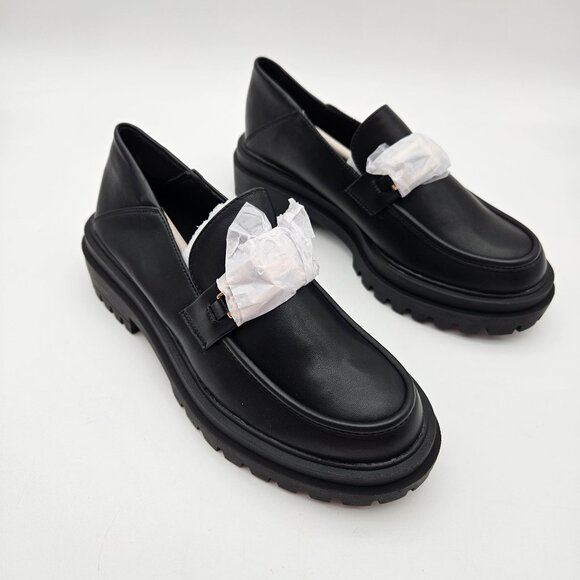 ZBY Black Vegan Leather Lug Sole Loafer Gold Tone Hardware Womens Sz 6.5 NEW - Picture 3 of 8